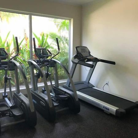 Beautiful Apartment In Eagle Beach Levent Palm Beach Exterior photo
